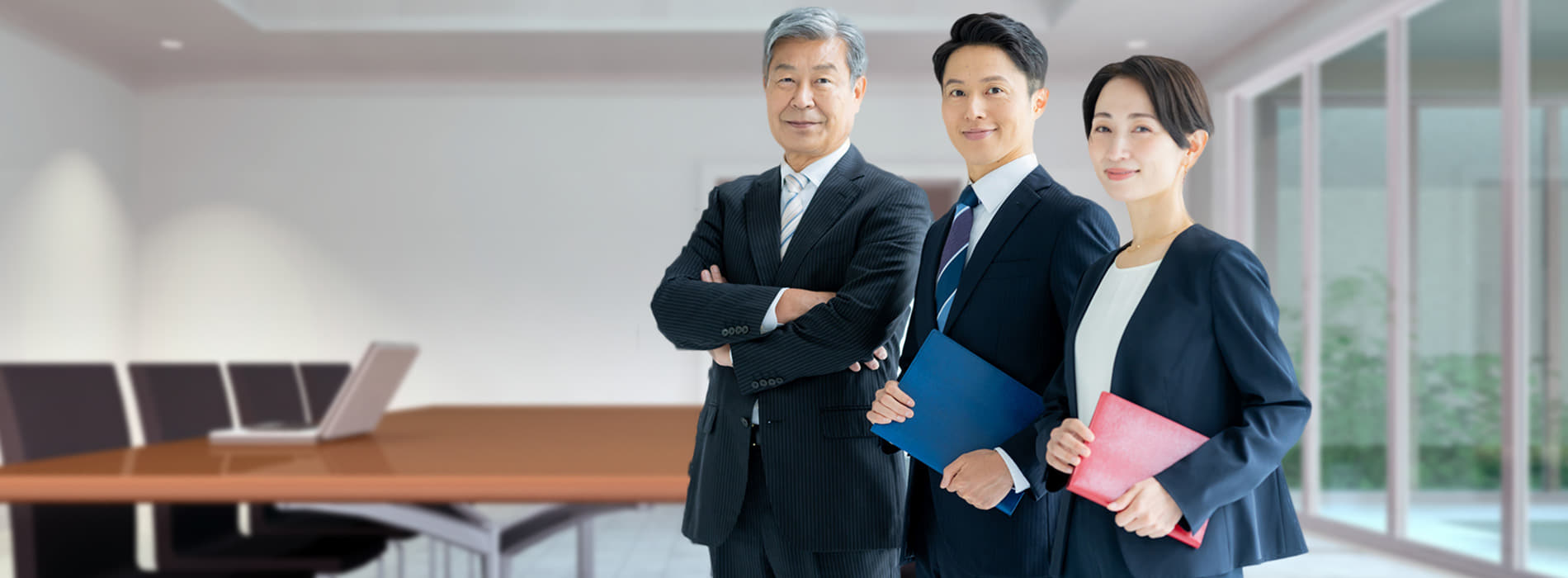 個人・個人事業主・法人のお客さまの
様々な資金ニーズに迅速・適格・誠実にお答えいたします。
不動産スーパーサポートローン